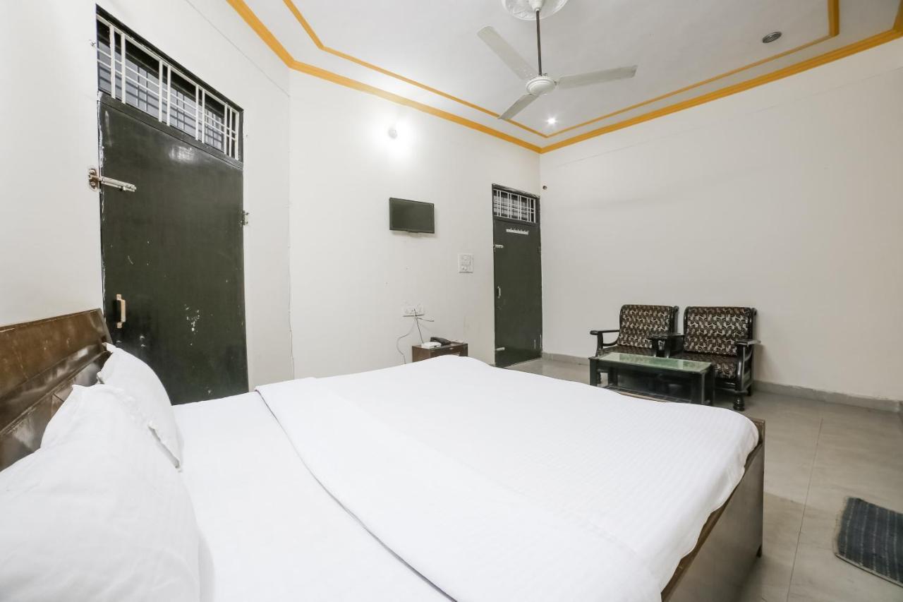 Spot On 38085 Hotel Amer Palace Jaipur Buitenkant foto